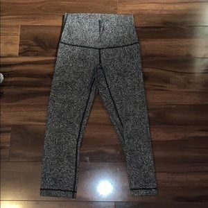 Lululemon capris